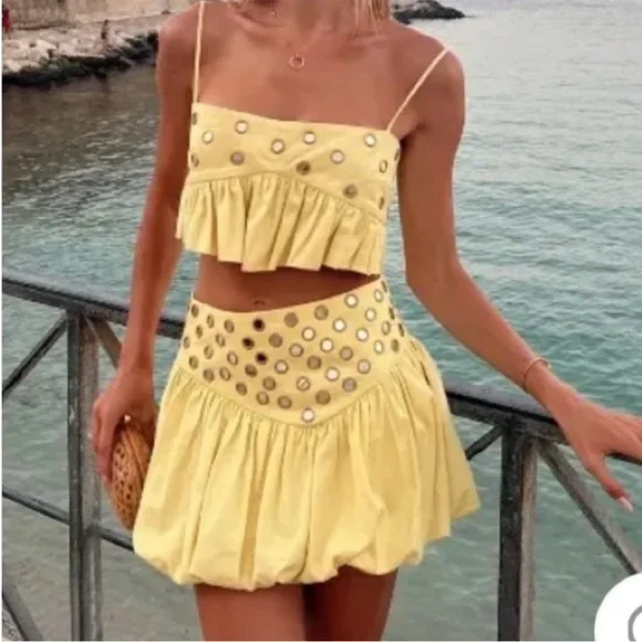 Yellow mirror bubble skirt set - Picture 3 of 4